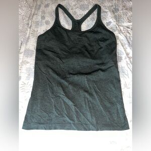 Lululemon tank top size 14